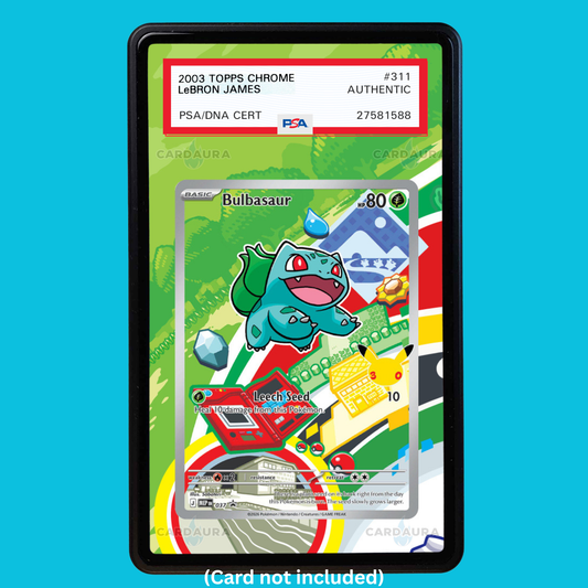 Showcase your Bulbasaur 037 with a premium extended art display case designed for graded Pokémon cards. This collectible display combines hand-drawn extended artwork, a magnetic aluminum case, and UV-protective tempered glass to help protect and elevate your Bulbasaur 037 Pokémon card.