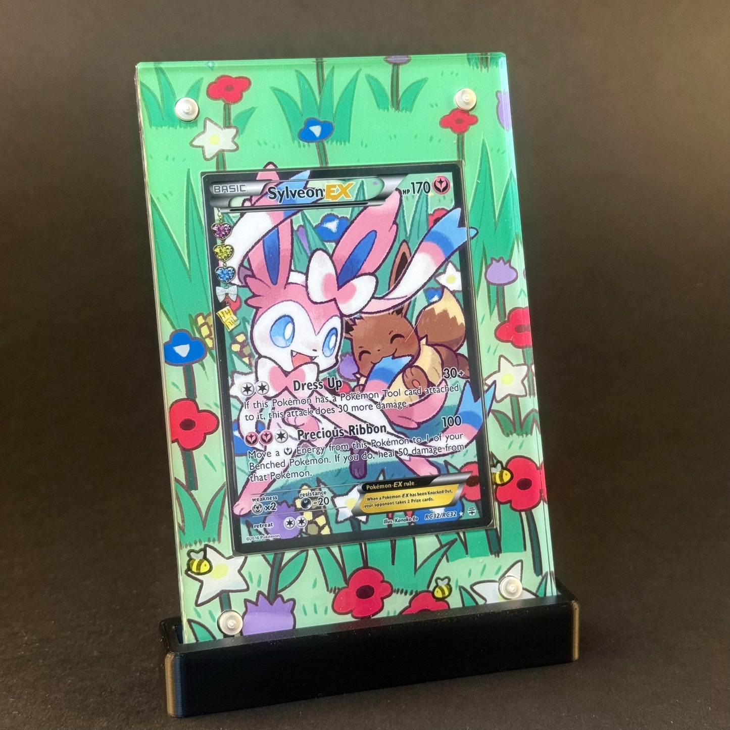 Sylveon EX RC32/RC32 | Generations 20th Anniversary CardAura Case